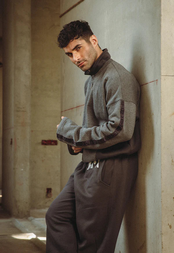 AJWPT-01 UNISEX COLLARED SWEATSHIRT 1 PC