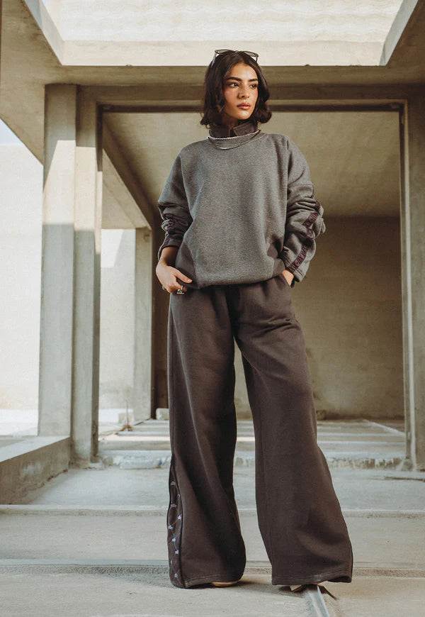 AJWPT-01 UNISEX COLLARED SWEATSHIRT 1 PC