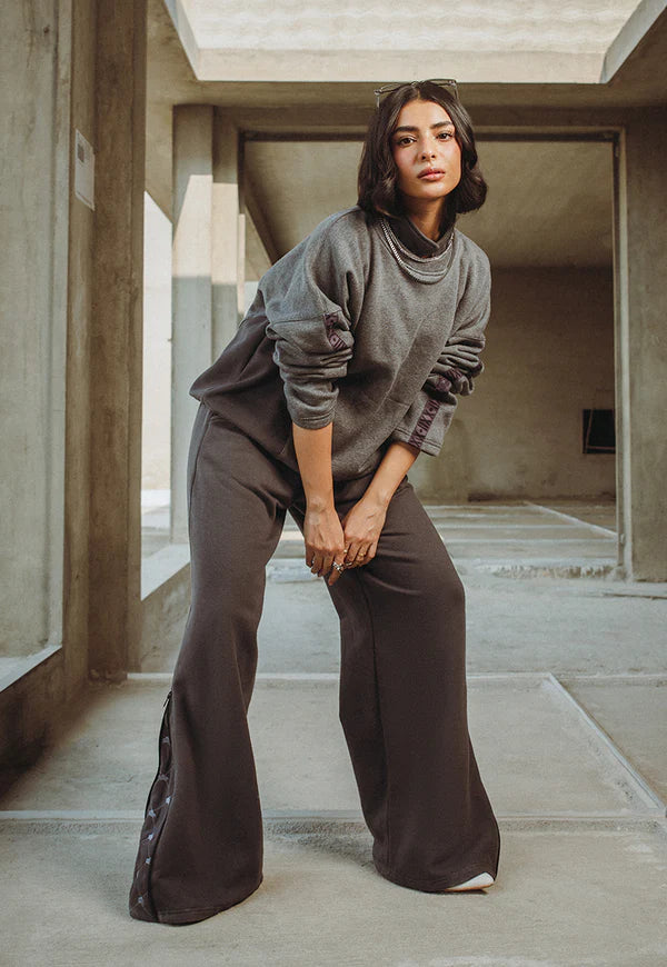 AJWPT-01 UNISEX COLLARED SWEATSHIRT 1 PC