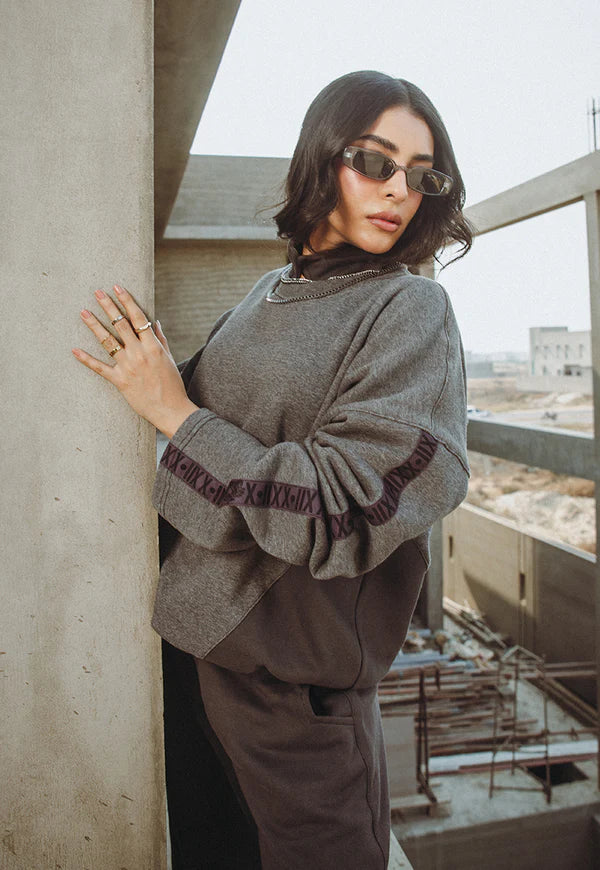 AJWPT-01 UNISEX COLLARED SWEATSHIRT 1 PC