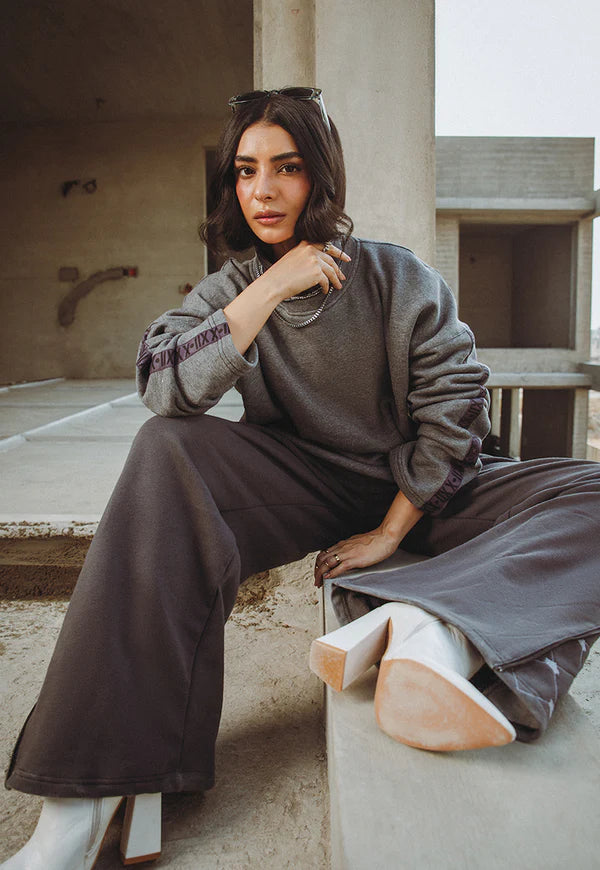 AJWPT-01 UNISEX COLLARED SWEATSHIRT 1 PC