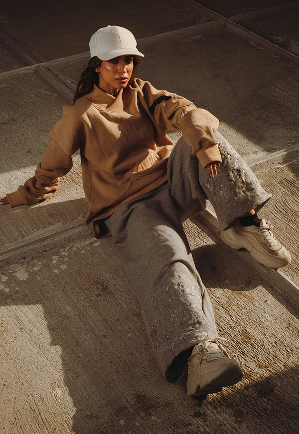 AJWPB-05 UNISEX WIDE LEG EMBROIDERED SWEATPANTS 1 PC