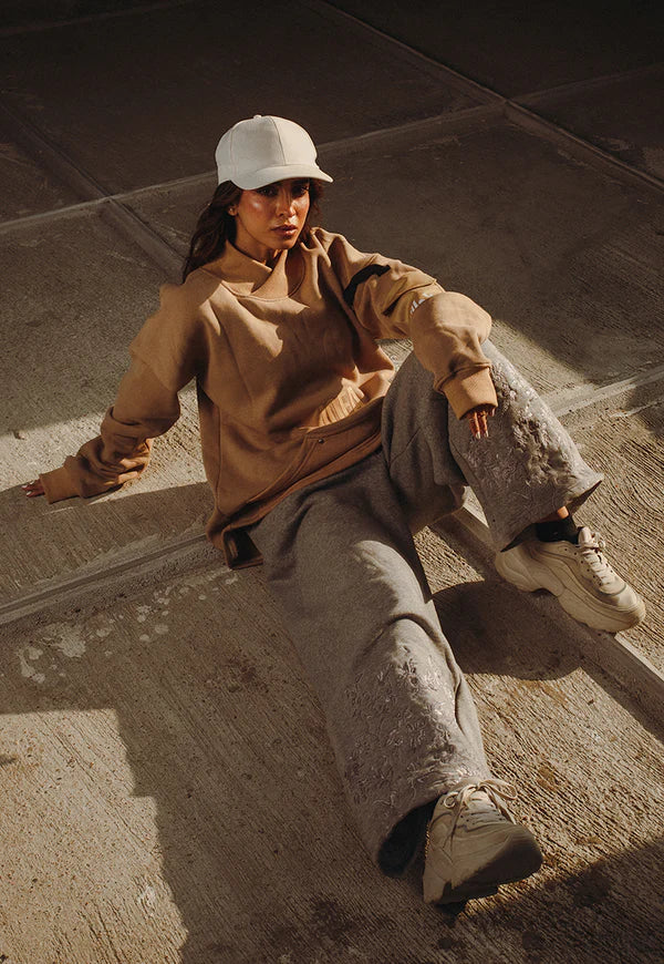 AJWPT-06 UNISEX KANGAROO POCKET SWEATER 1 PC