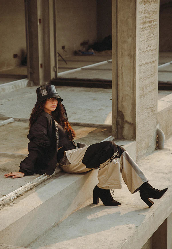 AJWPT-07 UNISEX LUXURY LIGHT WINDBREAKER JACKET 1 PC