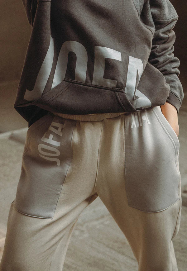 AJWPB-04 UNISEX WIDE-LEG EMBROIDERED SWEATPANTS 1 PC