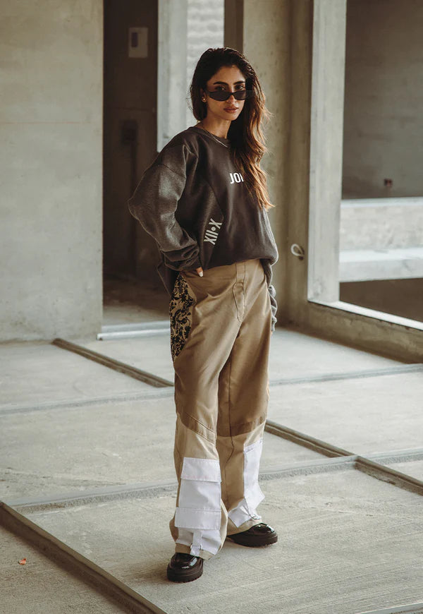 AJWPT-02 UNISEX PANELED SWEATSHIRT 1 PC