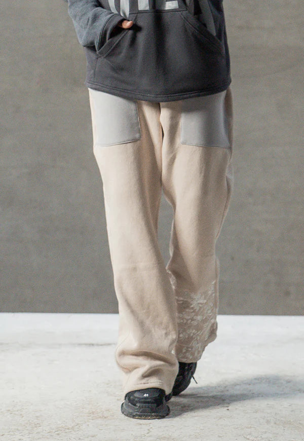 AJWPB-04 UNISEX WIDE-LEG EMBROIDERED SWEATPANTS 1 PC